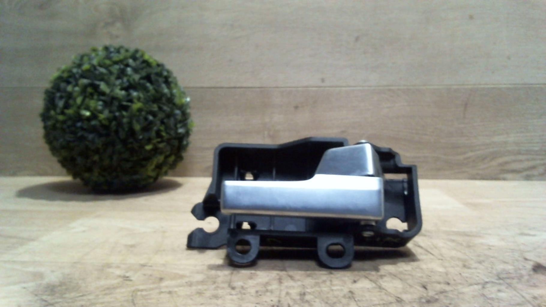 Poignee interieur arriere droit FORD C-MAX 1 PHASE 1  - 1