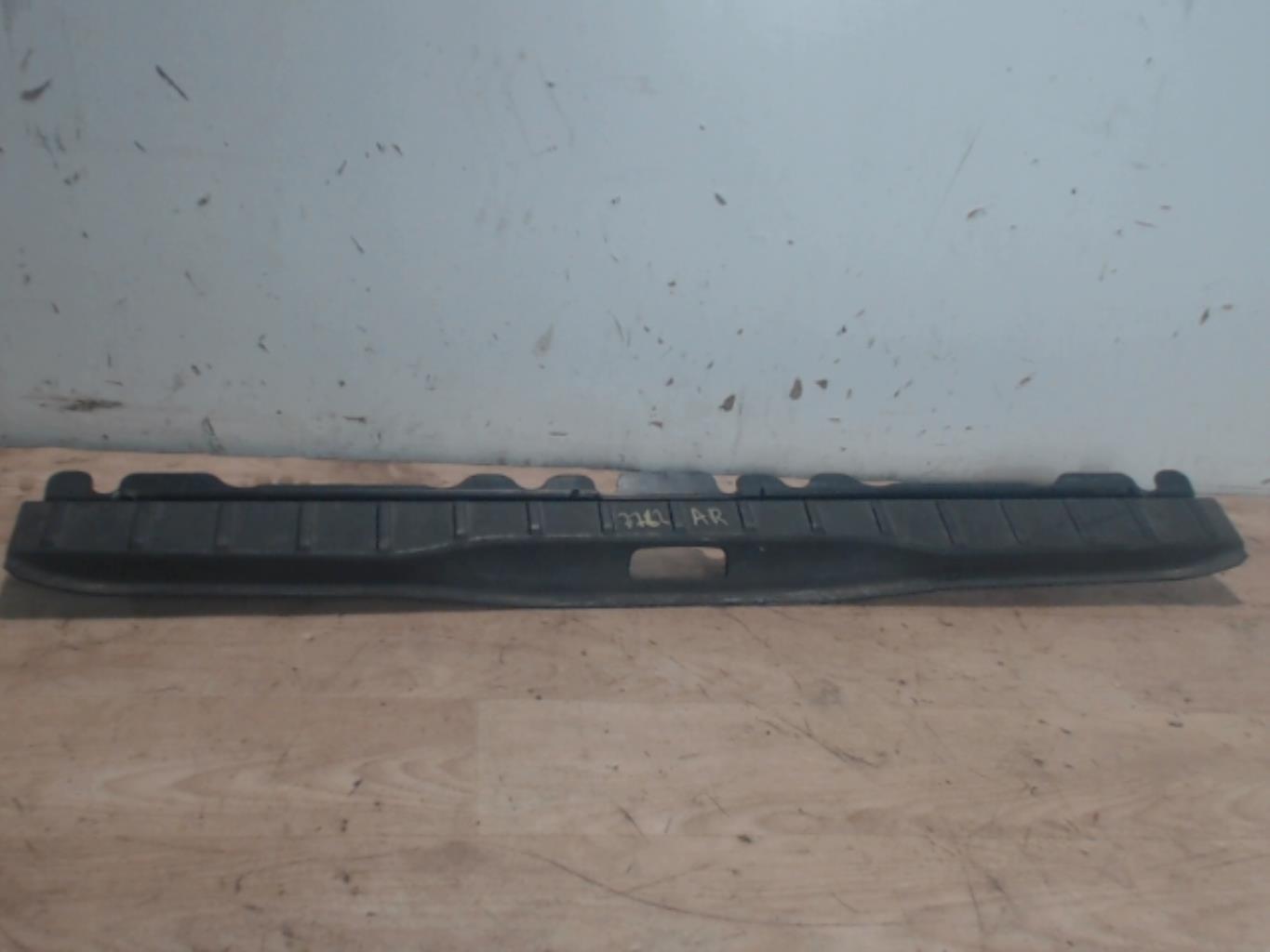 Baguette de coffre OPEL OMEGA B PHASE 2 Diesel - 1