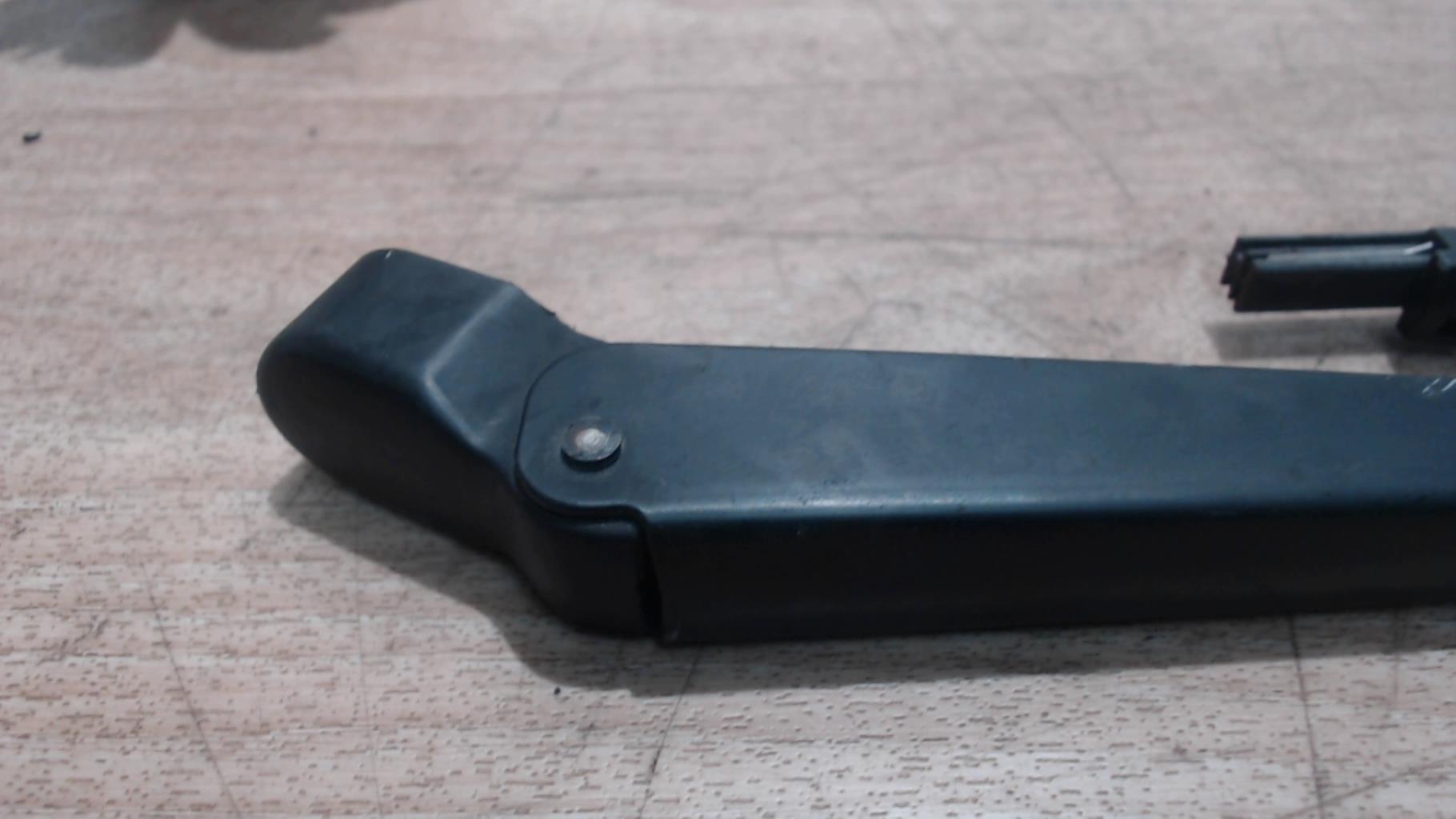 Bras essuie glace arriere FORD FOCUS 1 Diesel - 1