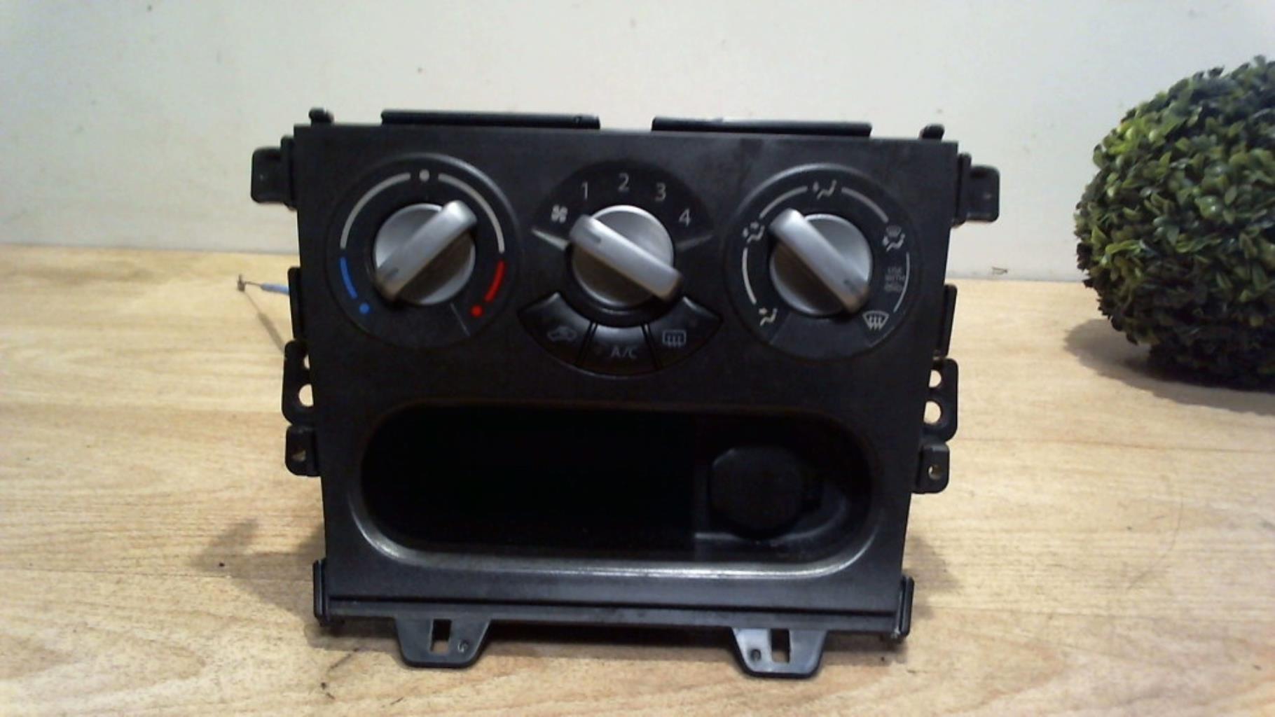 Commande chauffage OPEL AGILA B Essence - 1