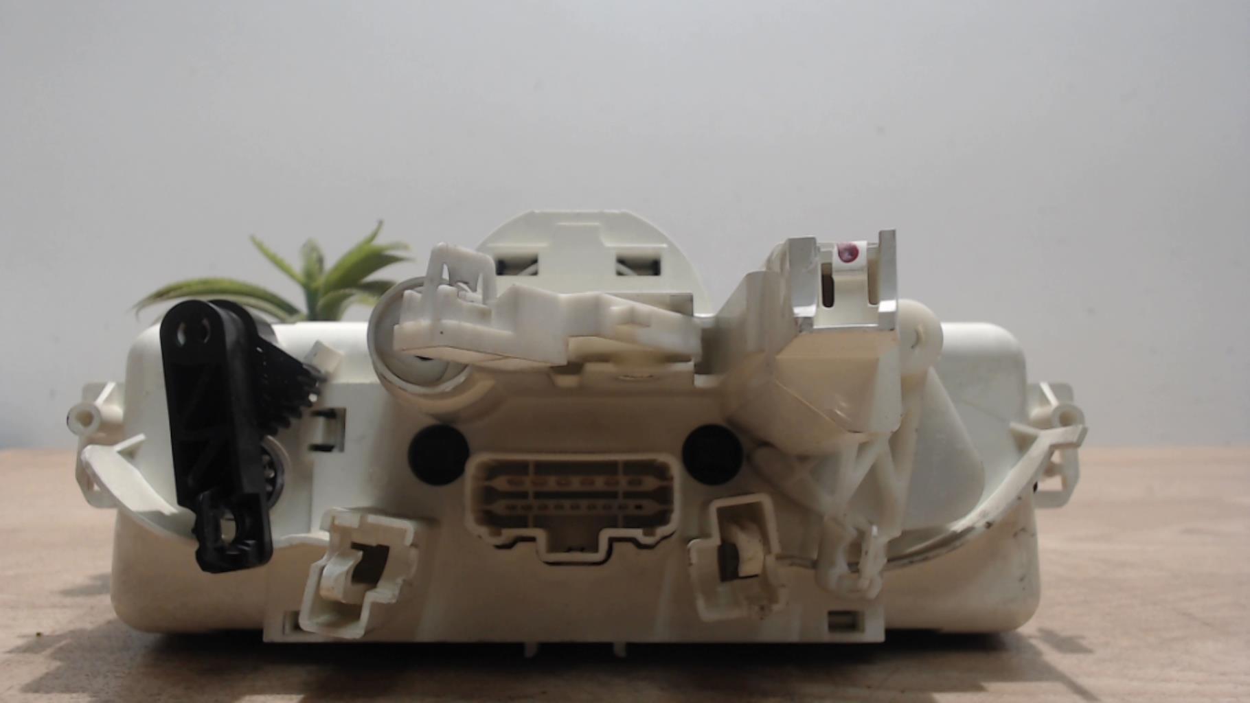 Commande chauffage RENAULT MODUS PHASE 1 Essence - 1