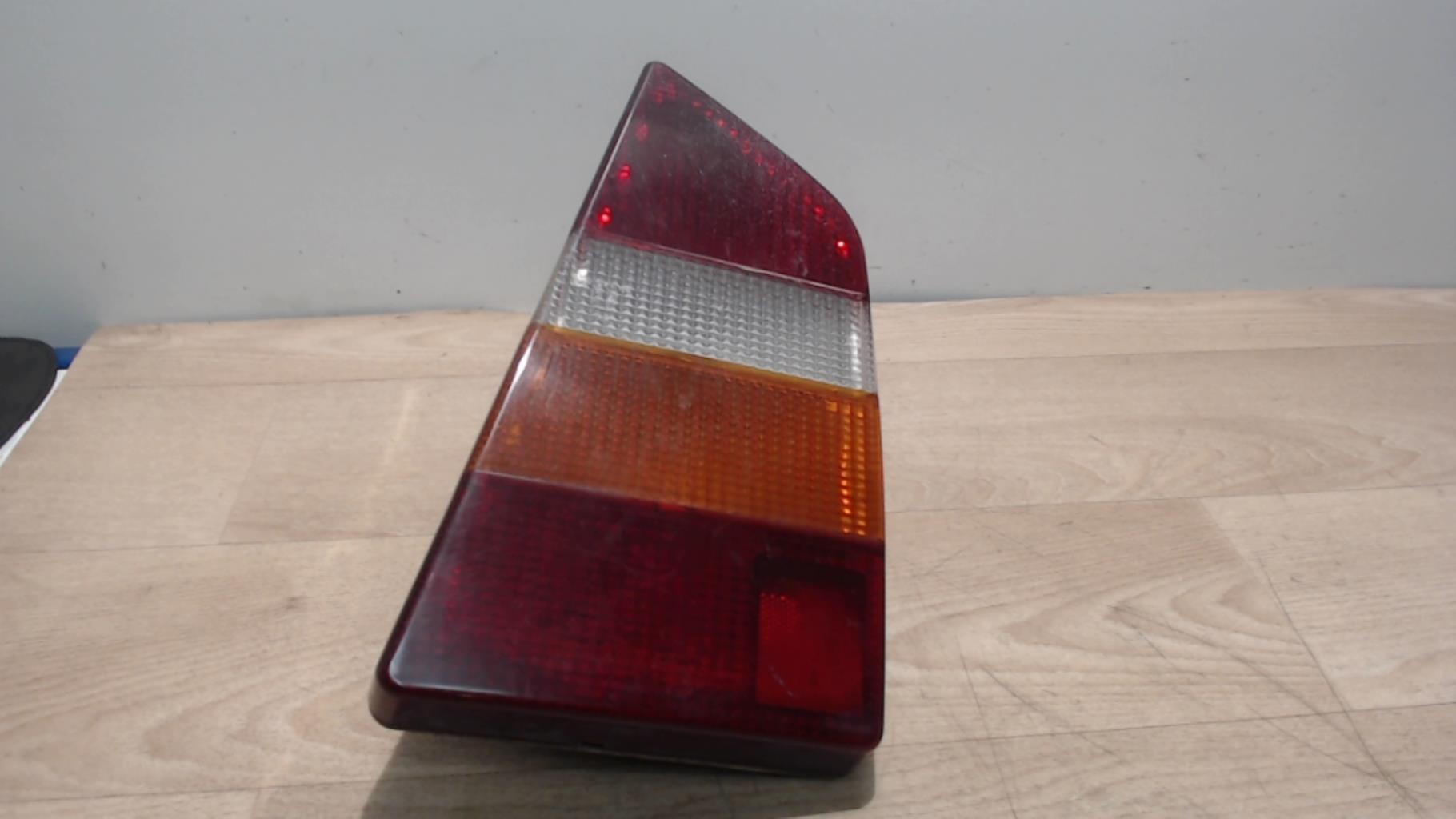 Feu arriere secondaire droit (feux) CITROEN CX Diesel - 1
