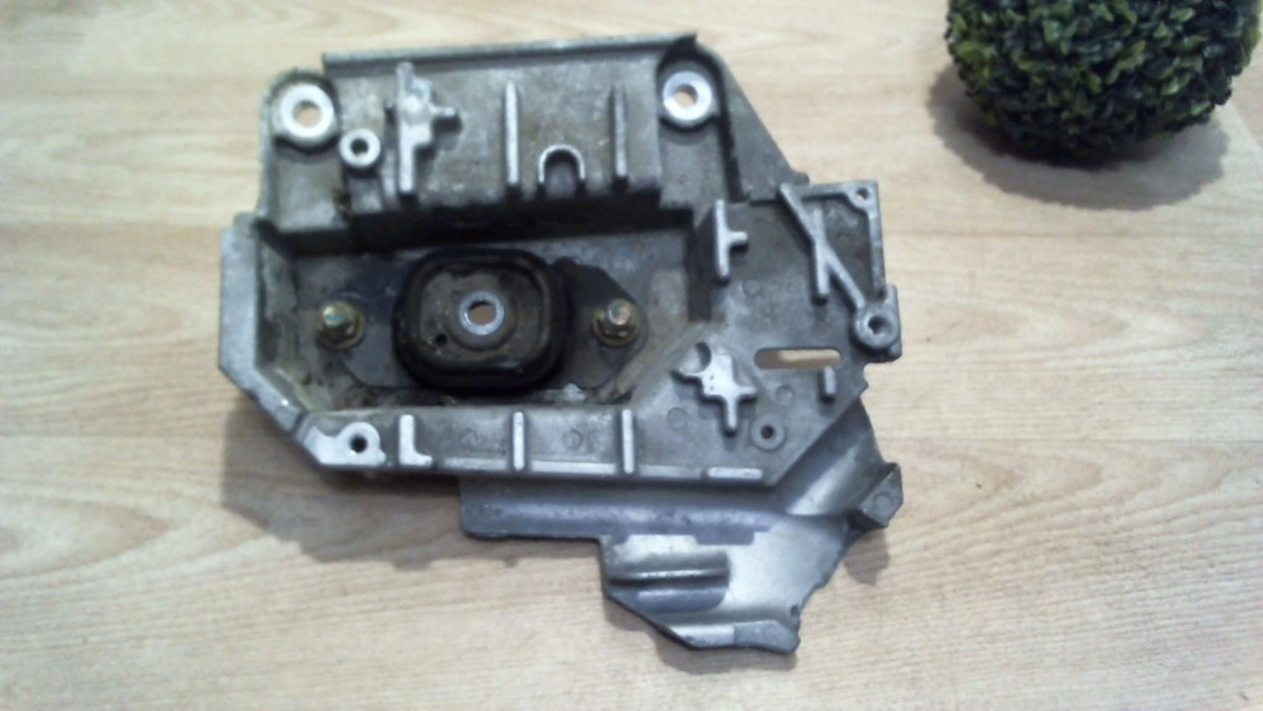 Support moteur RENAULT MODUS PHASE 1 Essence - 1