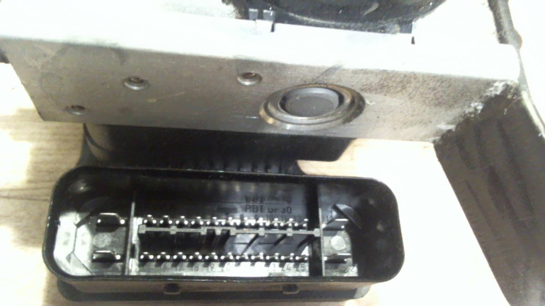 Bloc ABS (freins anti-blocage) MAZDA 3 1 PHASE 2 Diesel - 1