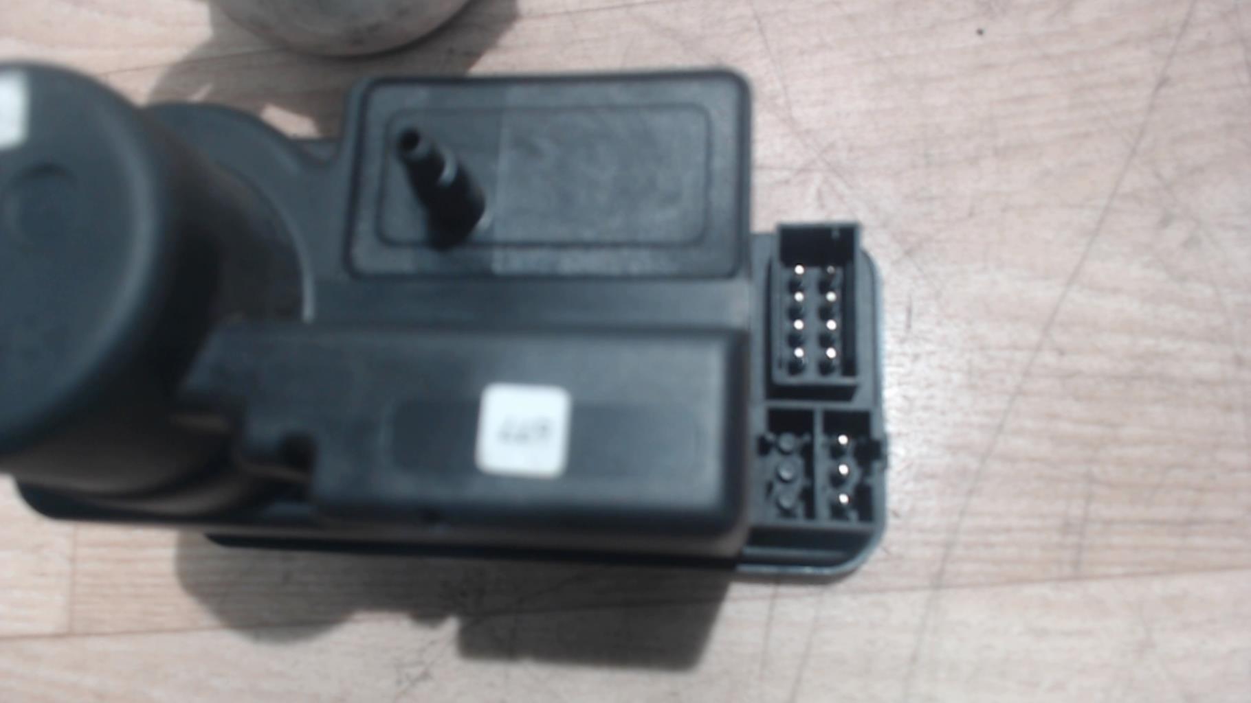 Boitier de centralisation MERCEDES CLASSE C 202 PHASE 1 BREAK Essence - 1