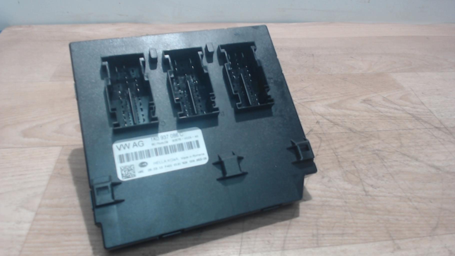 Calculateur VOLKSWAGEN GOLF 6 Essence - 1