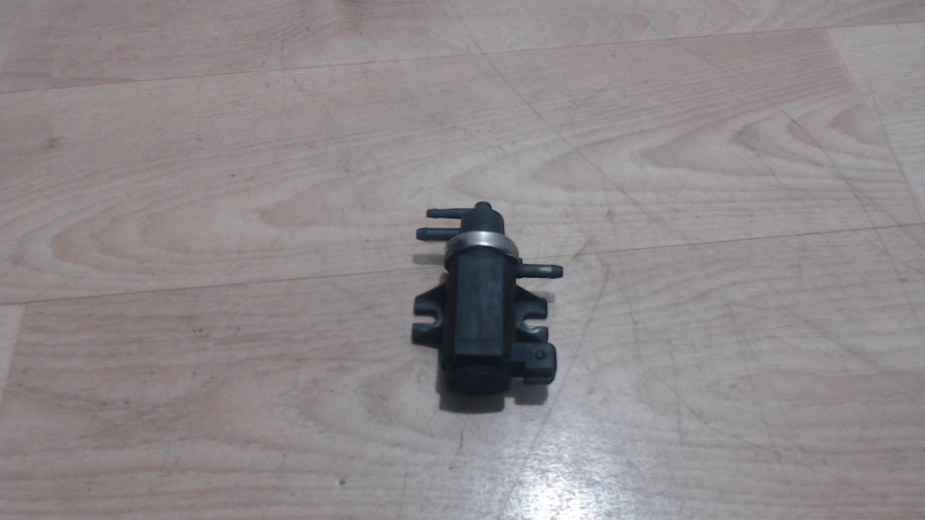 Electrovanne pompe à injection VOLKSWAGEN NEW BEETLE 1 PHASE 1 Diesel - 1