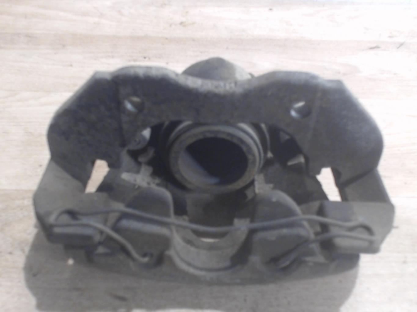 Etrier avant droit (freinage) MAZDA 3 1 PHASE 2 Diesel - 1