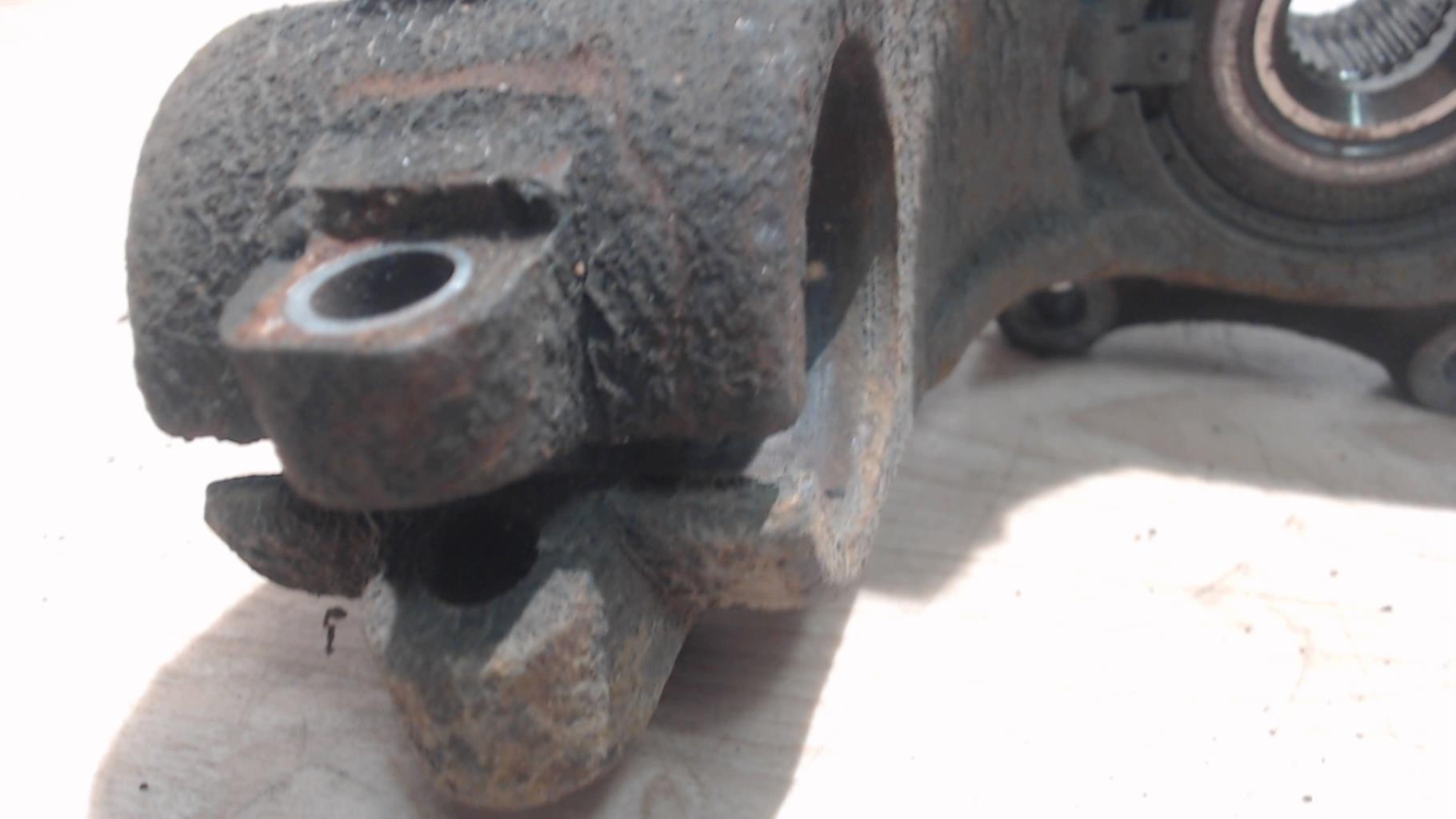 Moyeu avant droit PEUGEOT 207 PHASE 1 Diesel - 1