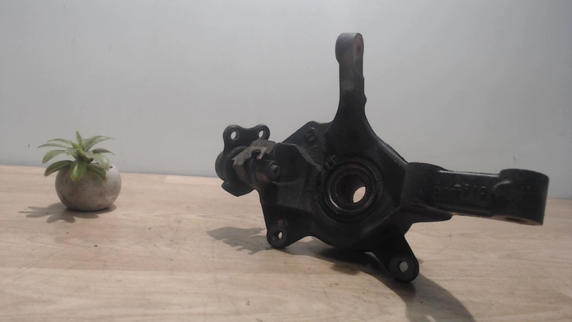 Moyeu avant gauche RENAULT VEL SATIS PHASE 1 Diesel - 1