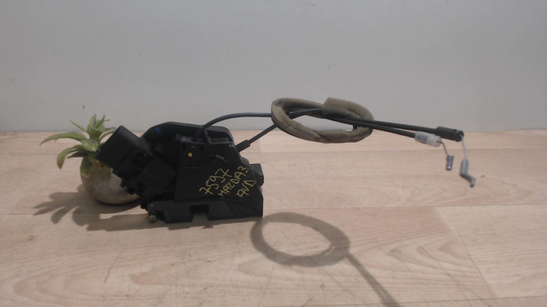 Serrure avant droit MAZDA 3 1 PHASE 2 Diesel - 1