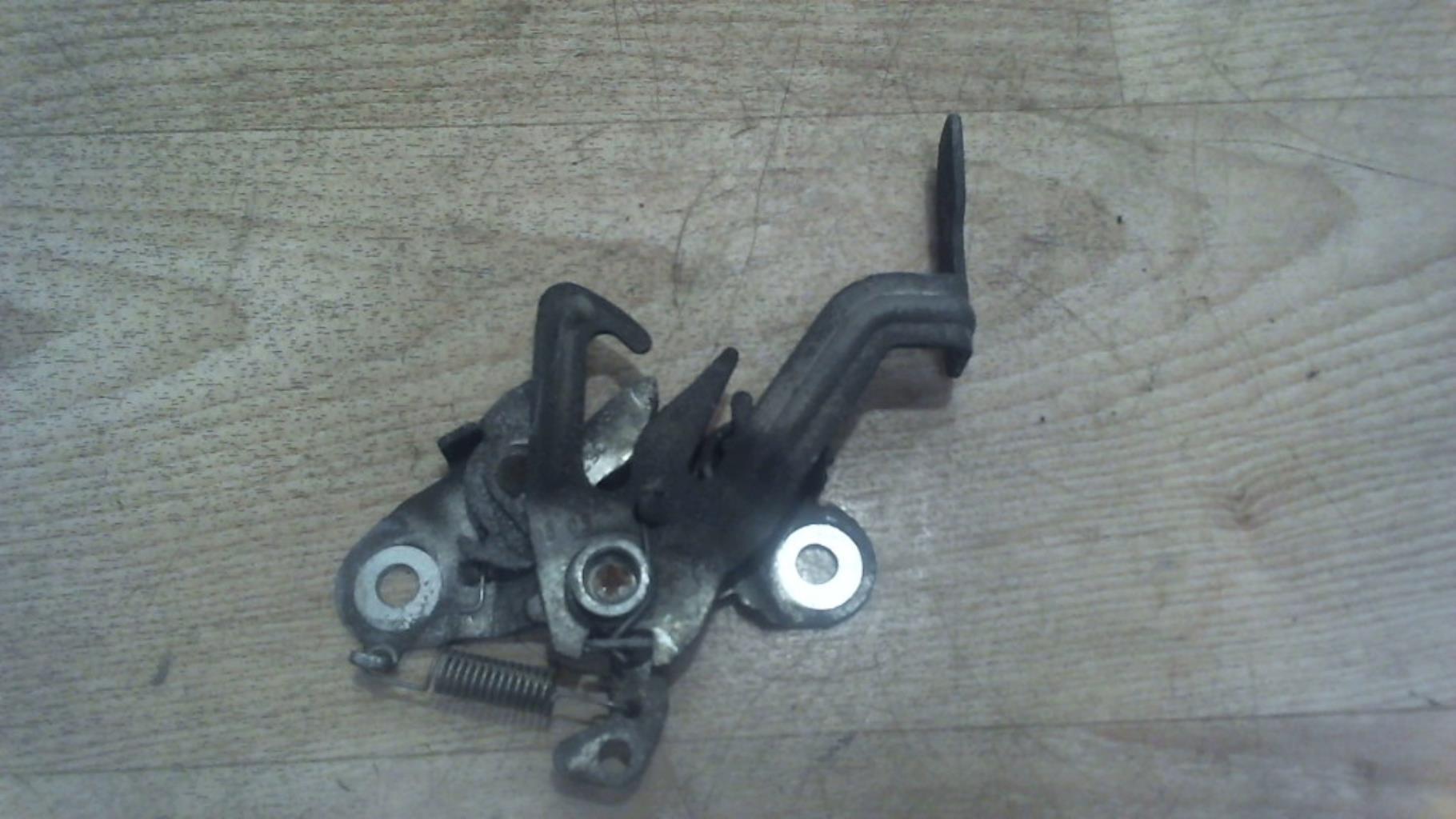 Serrure de capot PEUGEOT 308 1 PHASE 1 Diesel - 1