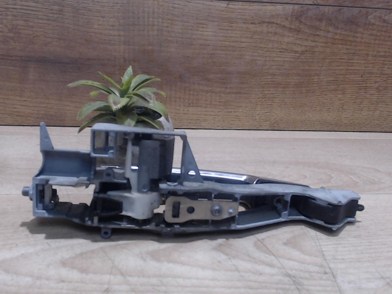 Poignee porte avant gauche CITROEN DS3 PHASE 1 Diesel - 1