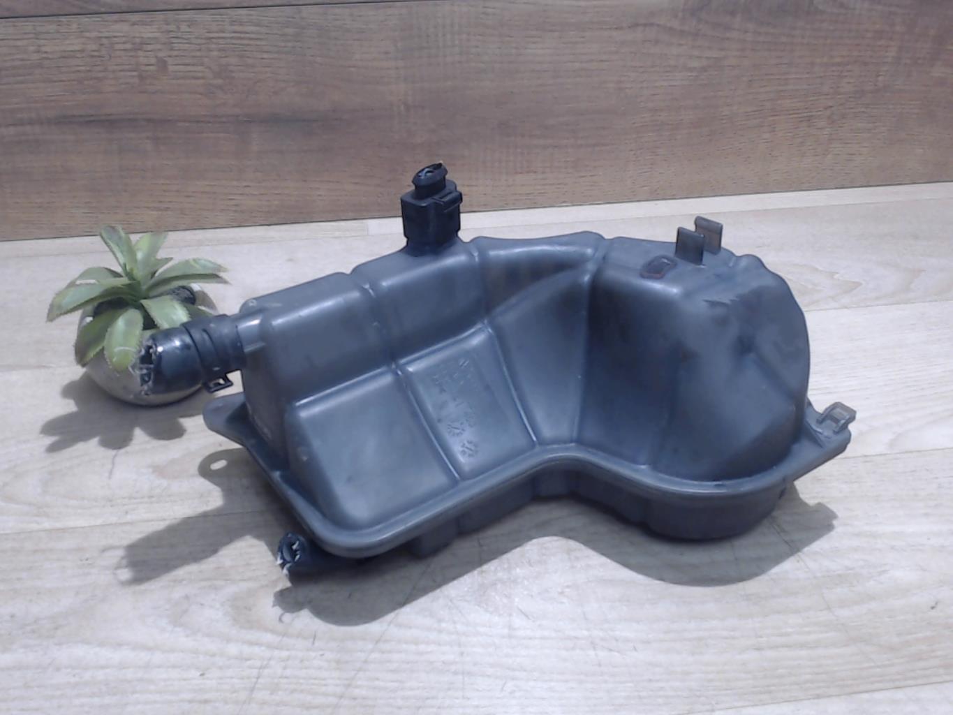 Vase d'expansion AUDI A4 2 PHASE 1 Diesel - 1