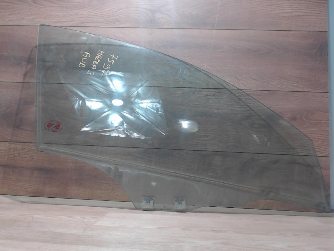 Vitre avant droit MAZDA 3 1 PHASE 2 Diesel - 1