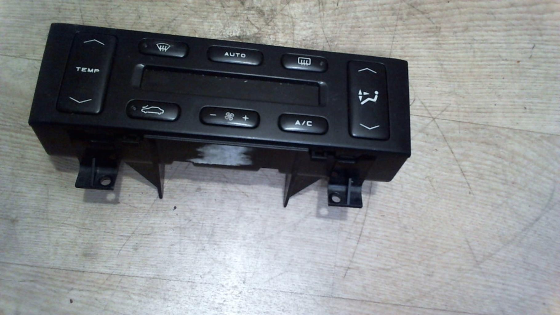 Commande chauffage PEUGEOT 406 PHASE 2 Diesel - 1