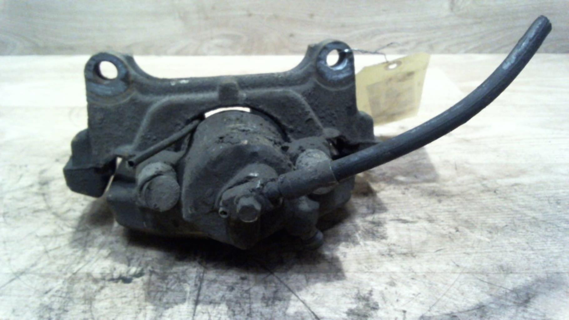 Etrier avant gauche (freinage) AUDI A3 2 SPORTBACK PHASE 1 Diesel - 1