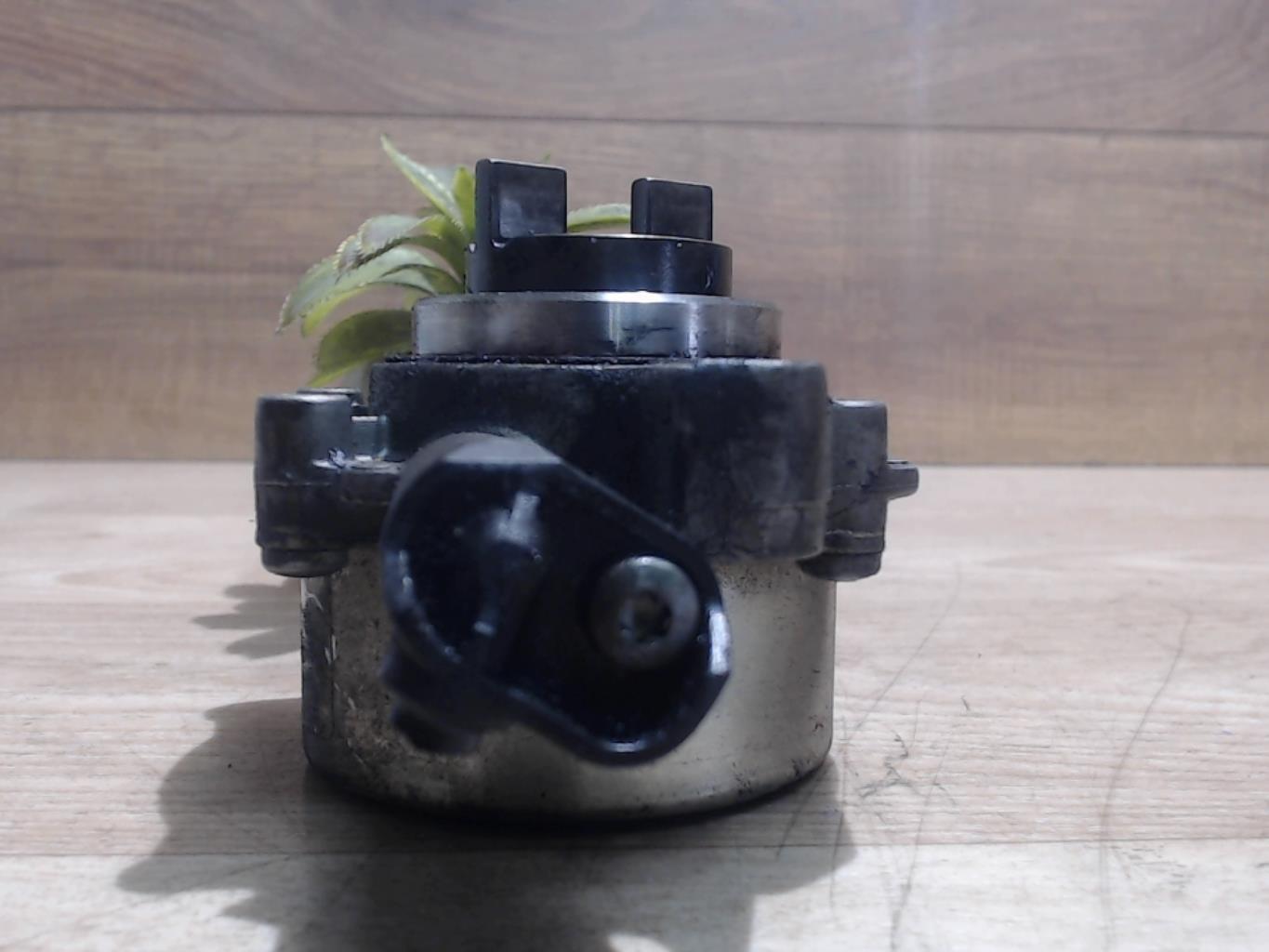 Pompe à vide PEUGEOT 207 PHASE 1 Diesel - 1
