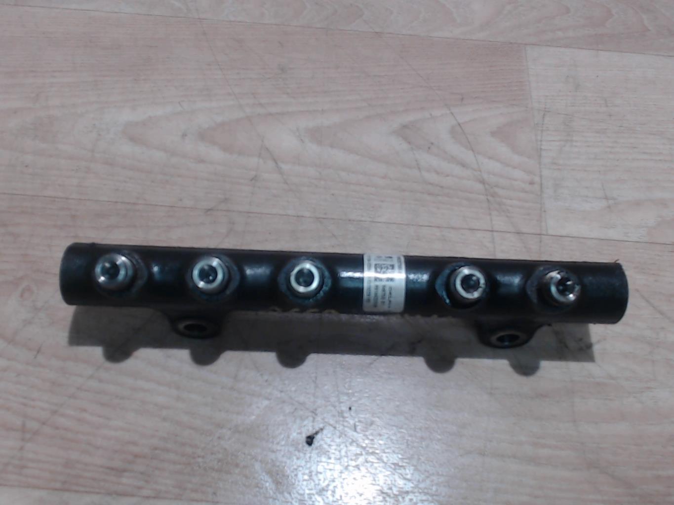 Rampe injection PEUGEOT PARTNER 2 PHASE 2 Diesel - 1