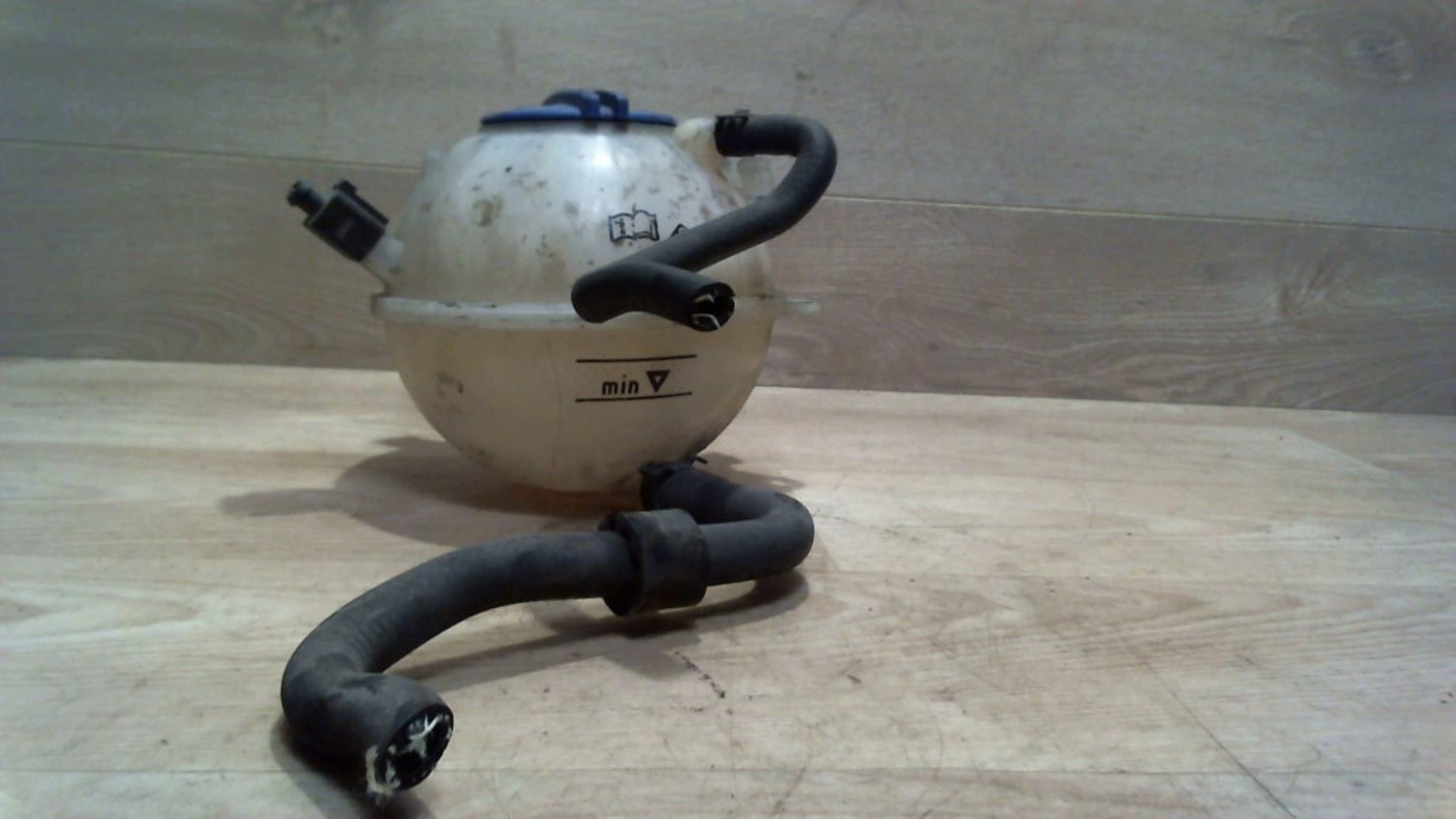 Vase d'expansion VOLKSWAGEN CADDY 3 PHASE 1 Diesel - 1