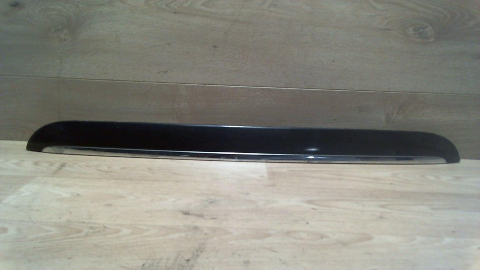 Baguette de coffre PEUGEOT 407 PHASE 1 BREAK Diesel - 1