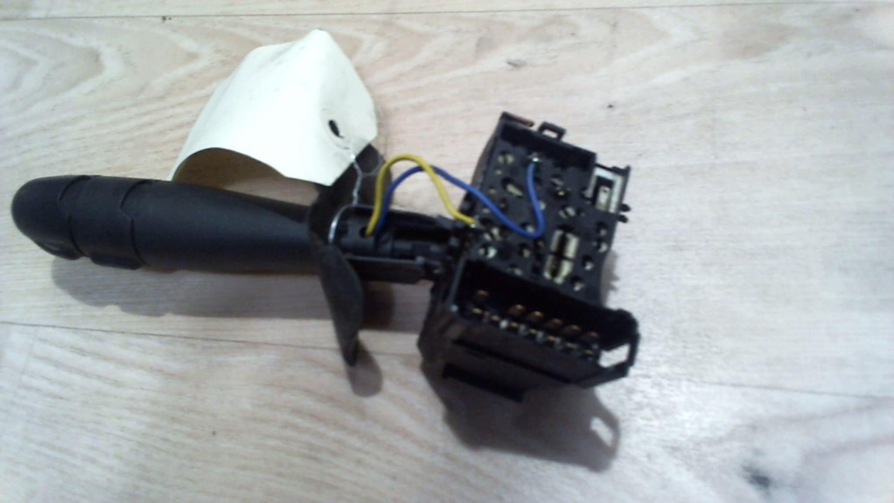 Commodo phare RENAULT CLIO 2 PHASE 2 Essence - 1