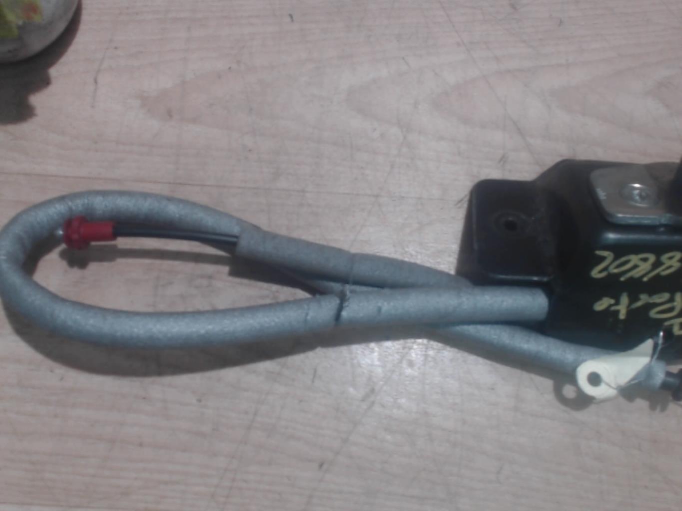 Poignee interieur arriere droit RENAULT TRAFIC 2 PHASE 1 Diesel - 1
