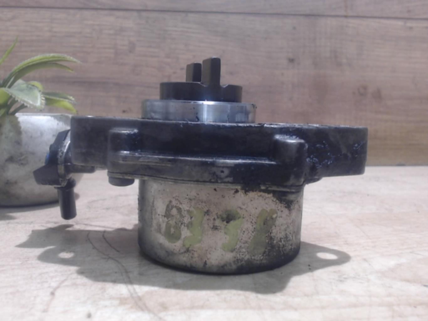 Pompe à vide PEUGEOT 206 PHASE 2 Diesel - 1
