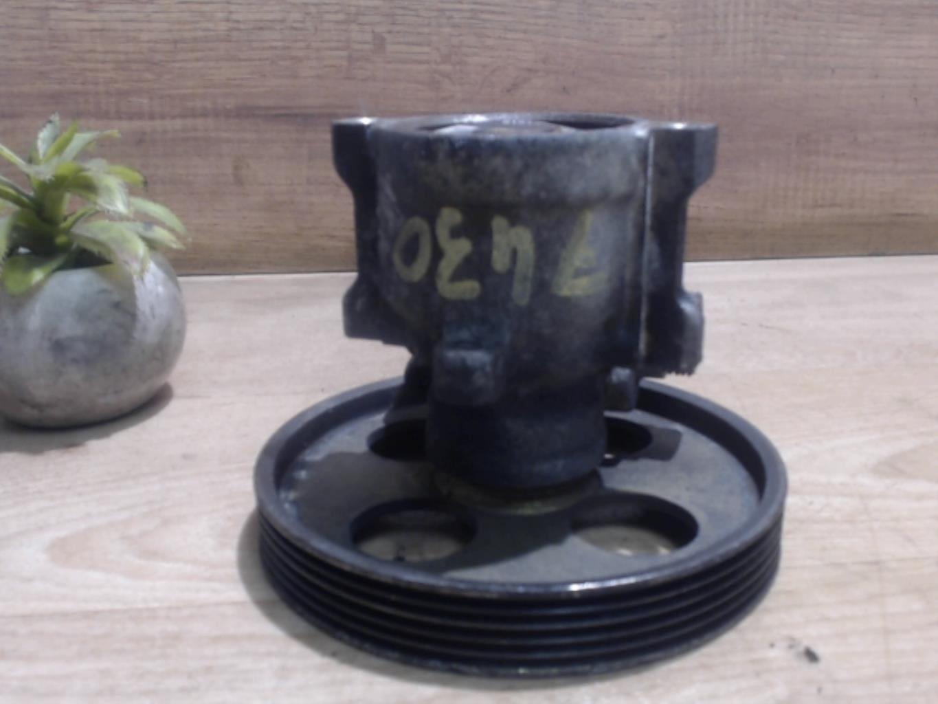 Pompe de direction PEUGEOT 306 PHASE 2 Essence - 1