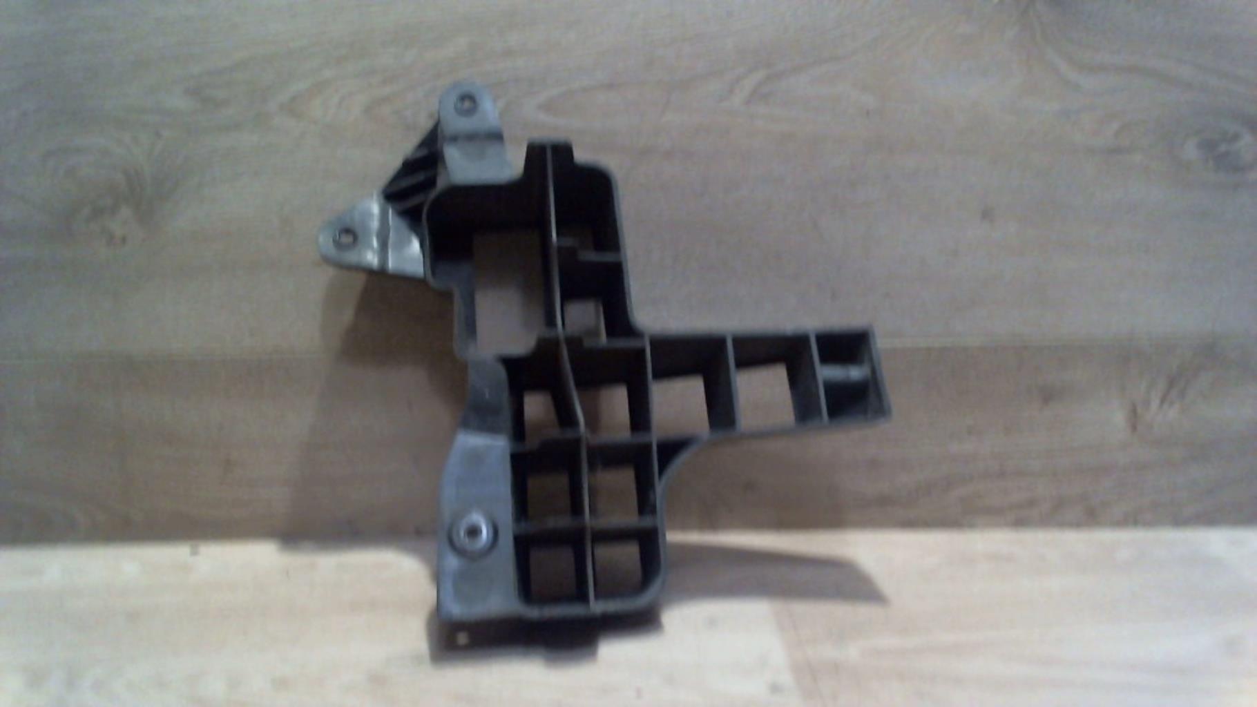 Support de pare chocs arriere DACIA SANDERO 1 Diesel - 1