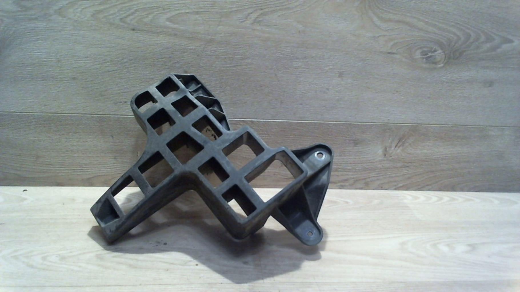 Support de pare chocs arriere DACIA SANDERO 1 Diesel - 1