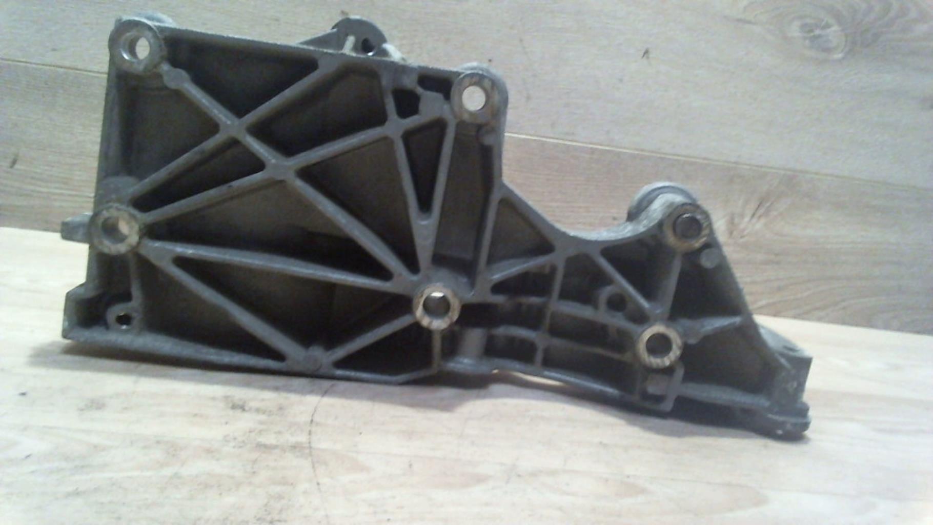 Support moteur VOLKSWAGEN CADDY 3 PHASE 1 Diesel - 1