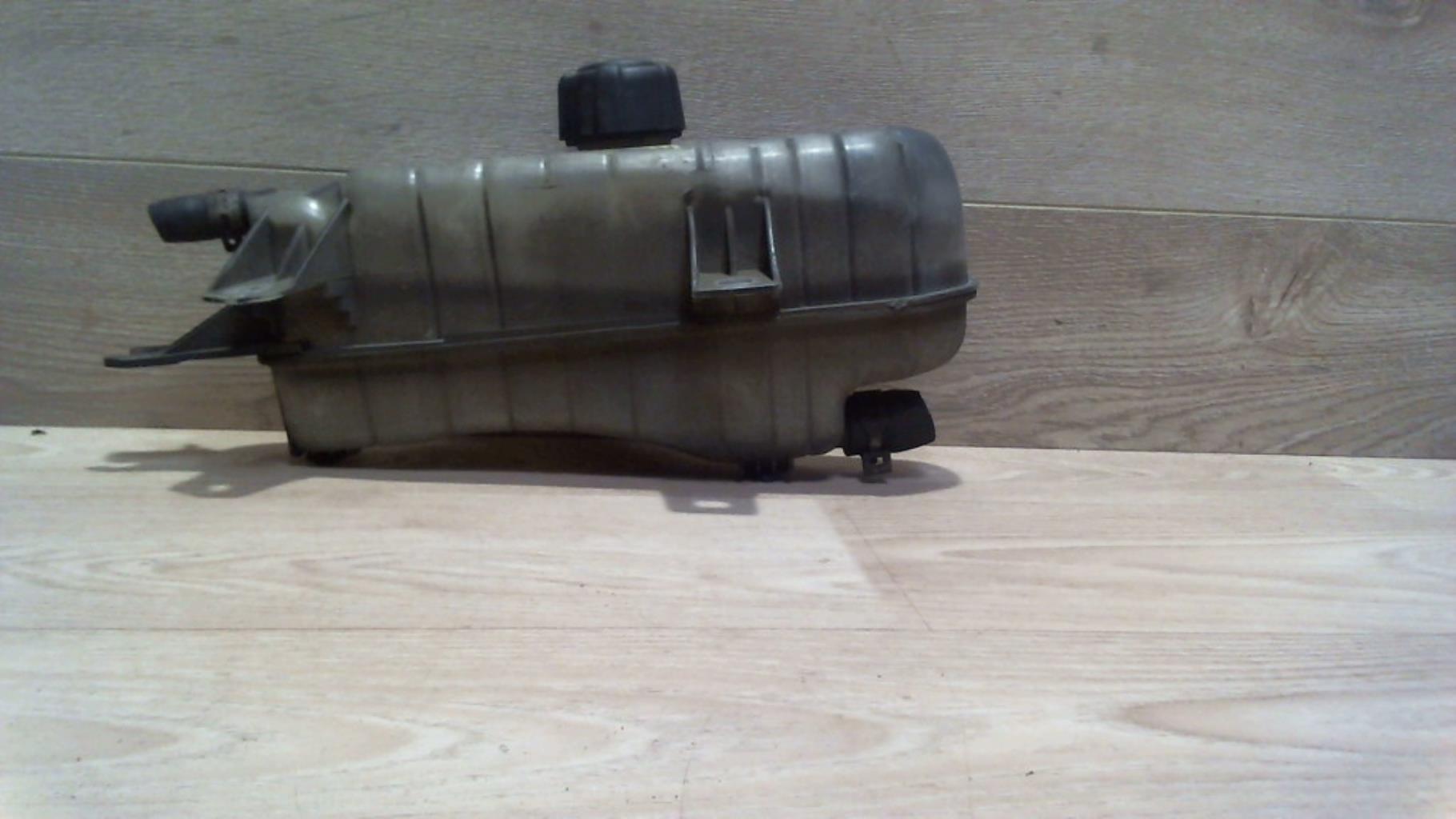 Vase d'expansion NISSAN MICRA 3 PHASE 1 Diesel - 1
