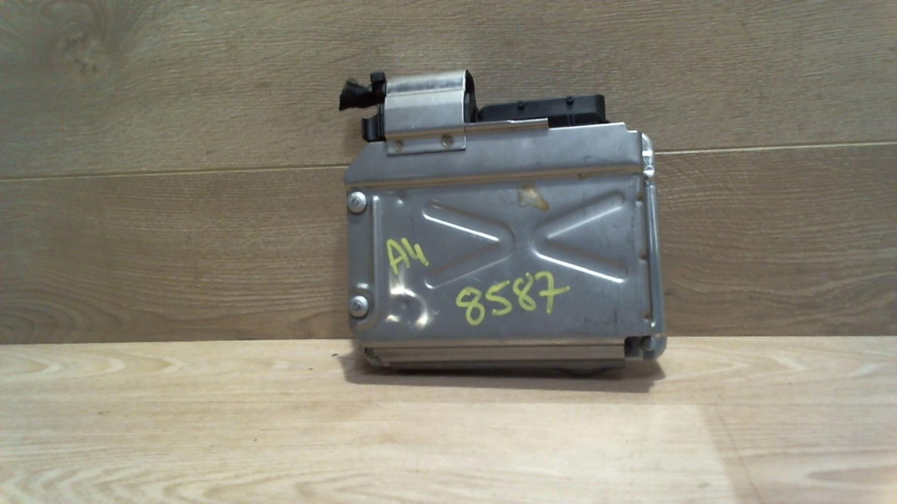 Calculateur moteur AUDI A4 2 AVANT PHASE 1 BREAK Diesel - 1