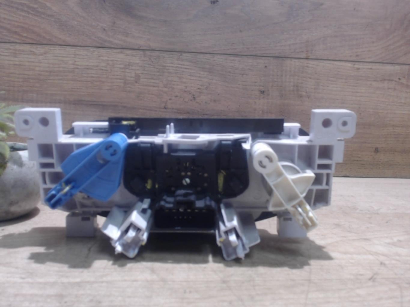Commande chauffage DACIA SANDERO 1 Diesel - 1