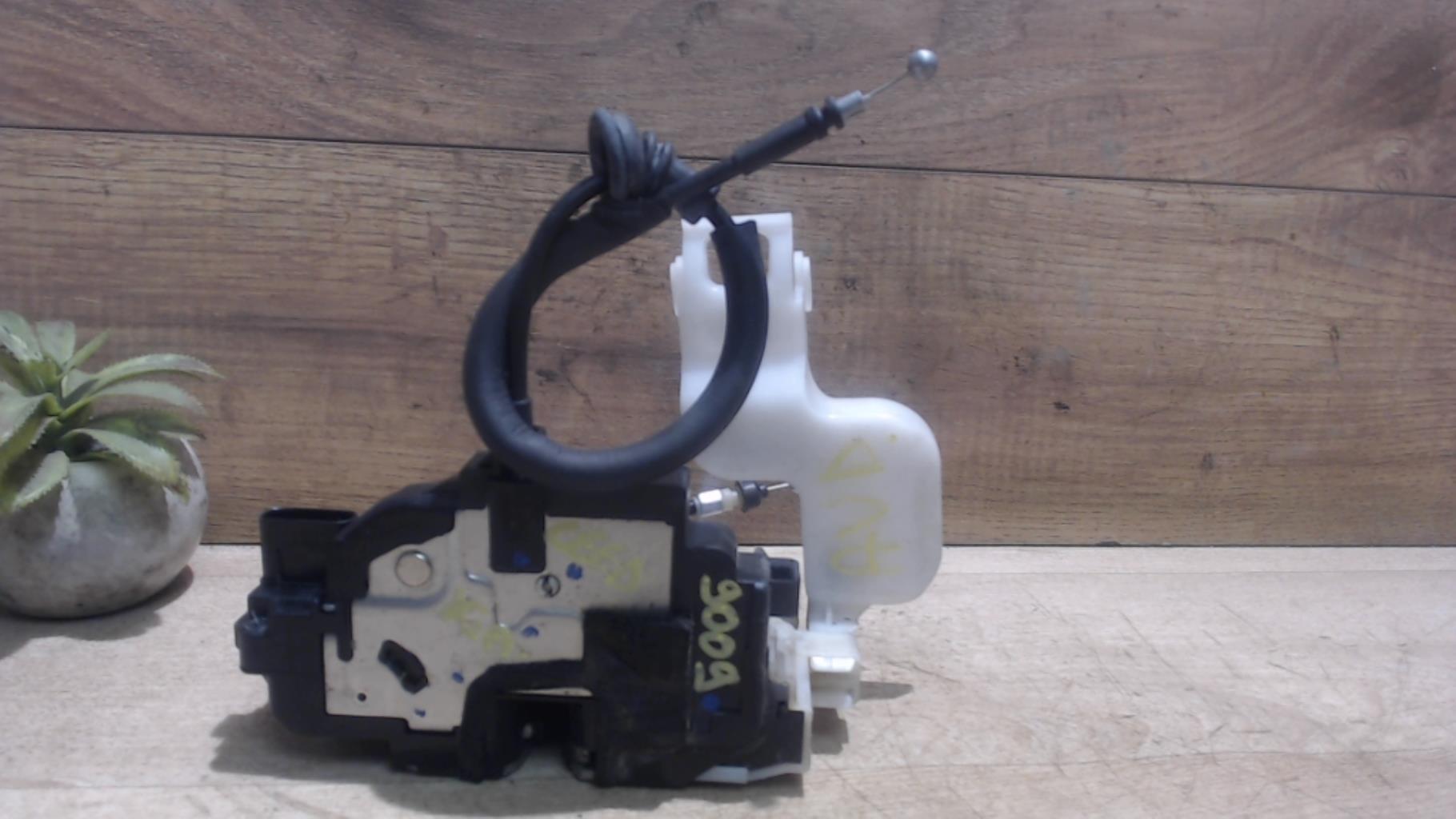 Serrure avant droit KIA CEE-D 1 PHASE 1 Diesel - 1