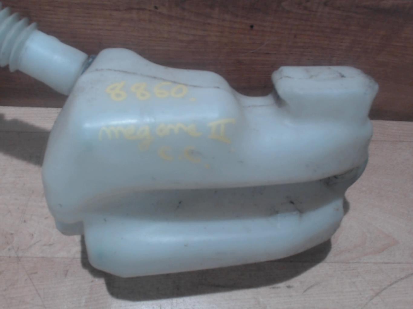 Vase de lave glace RENAULT MEGANE 2 PHASE 1 CABRIOLET Essence - 1