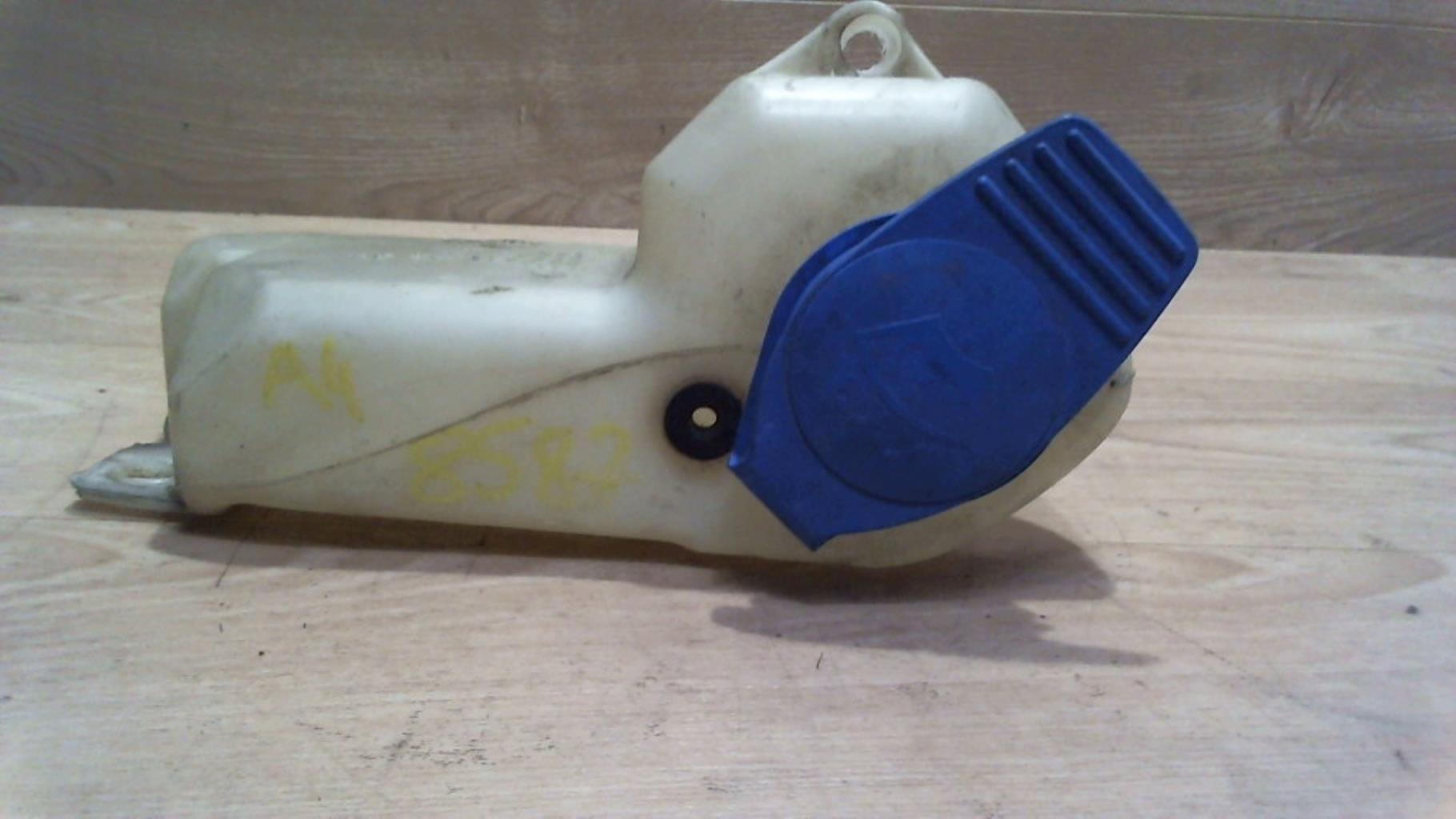 Vase de lave glace AUDI A4 2 AVANT PHASE 1 BREAK Diesel - 1