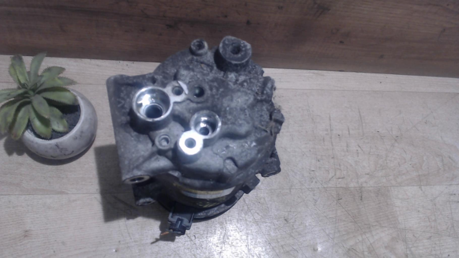 Compresseur clim RENAULT MEGANE 2 PHASE 1 Diesel - 1