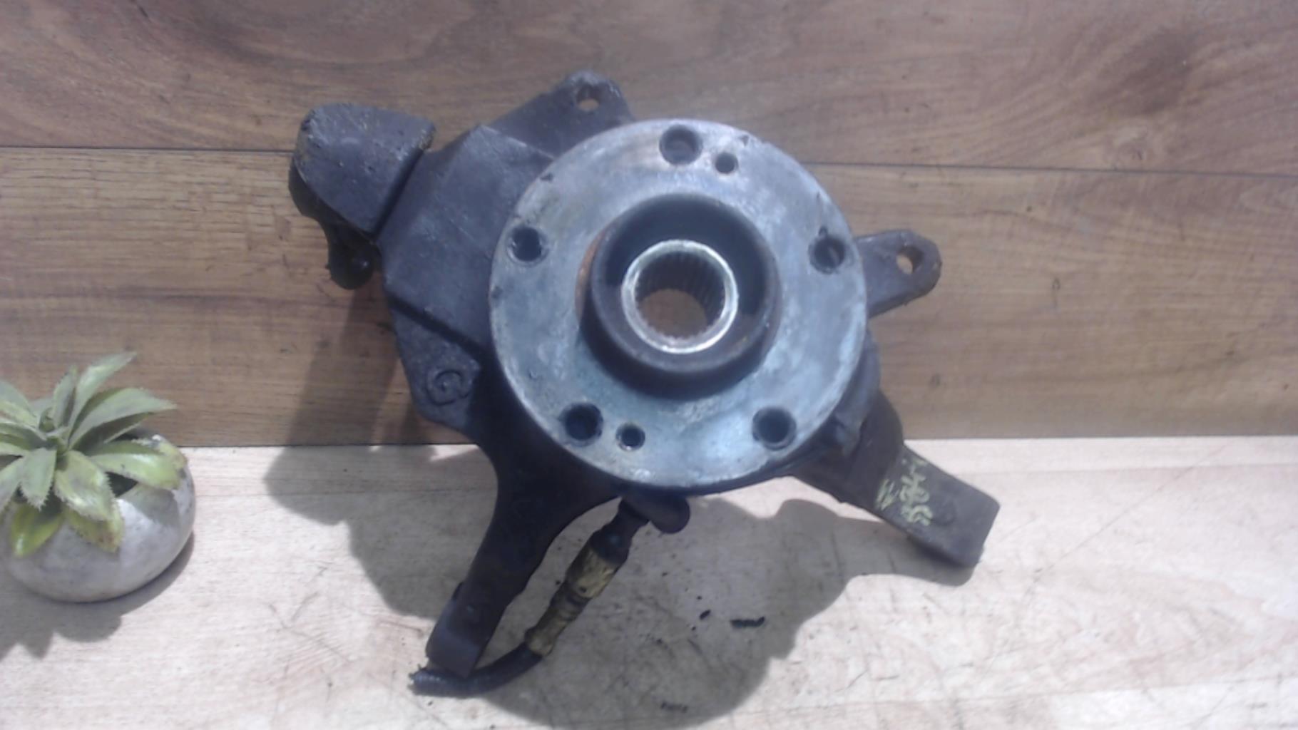 Moyeu avant gauche RENAULT VEL SATIS PHASE 1 Diesel - 1