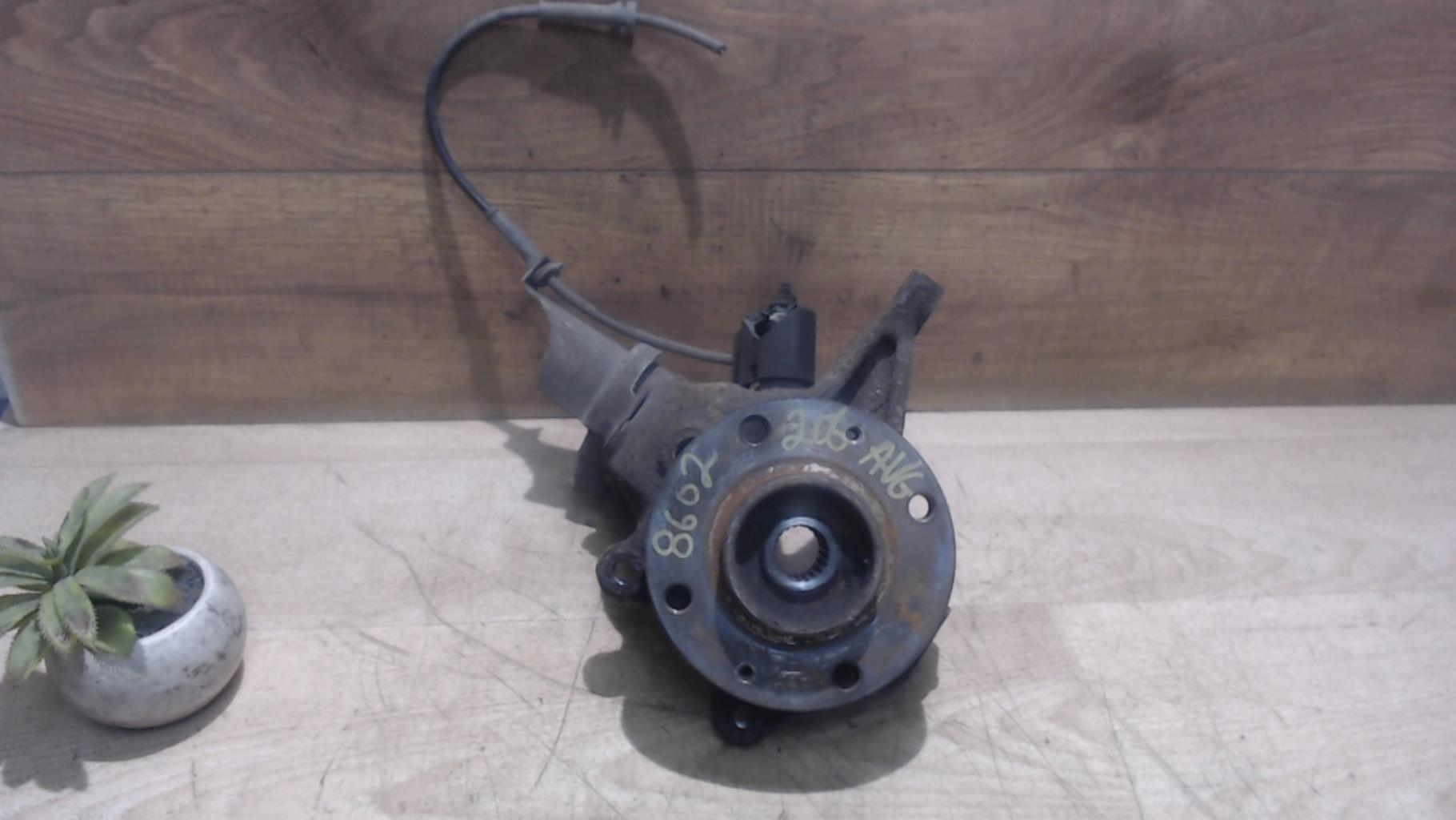 Moyeu avant gauche PEUGEOT 206 PHASE 1 Diesel - 1