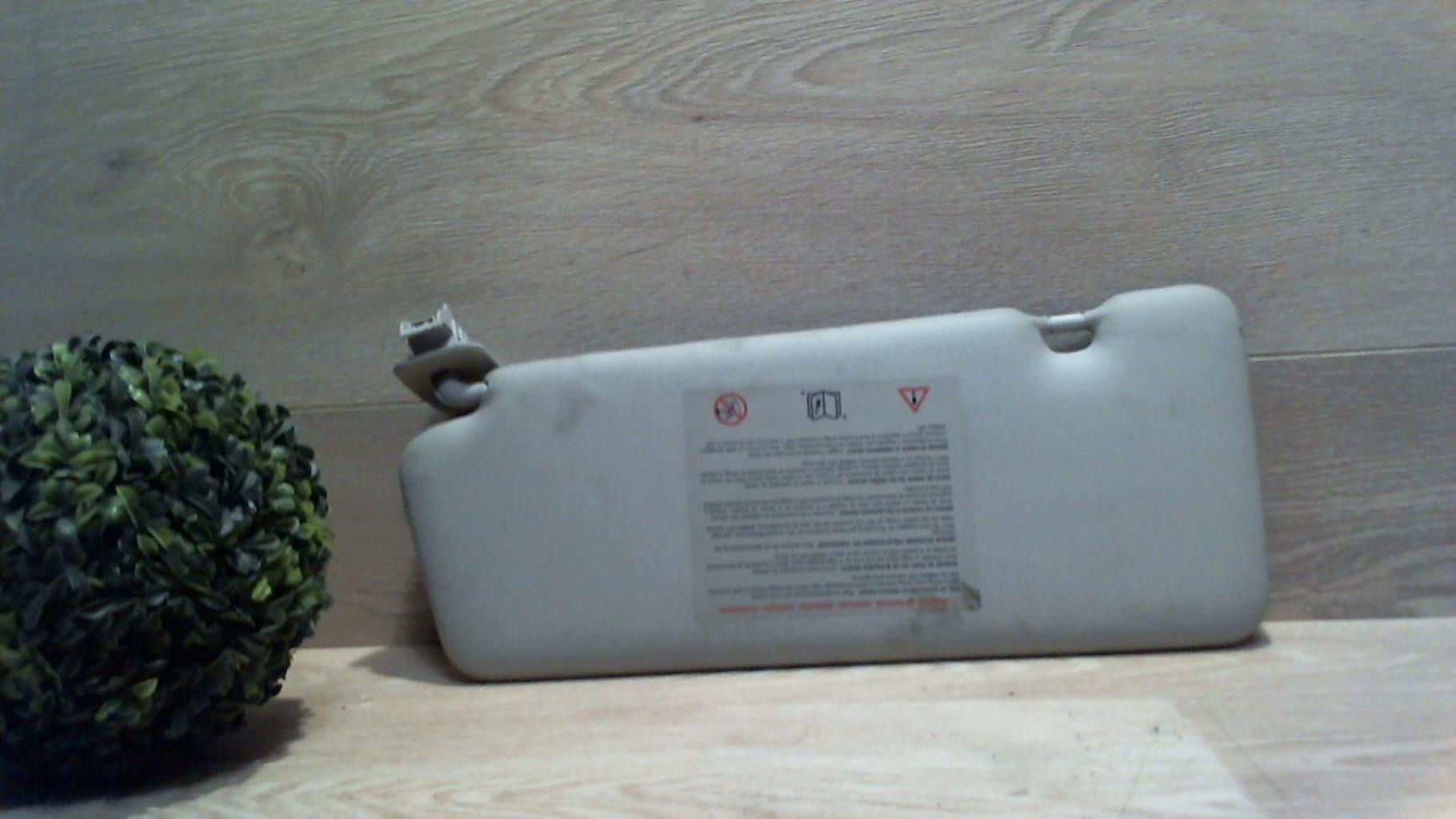Pare soleil gauche RENAULT MEGANE 3 PHASE 1 Diesel - 1