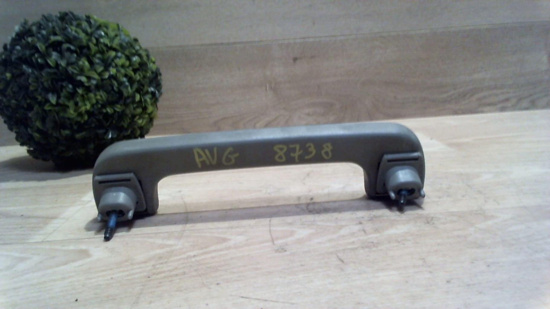 Poignee de maintien avant gauche AUDI A6 2 PHASE 2 Diesel - 1