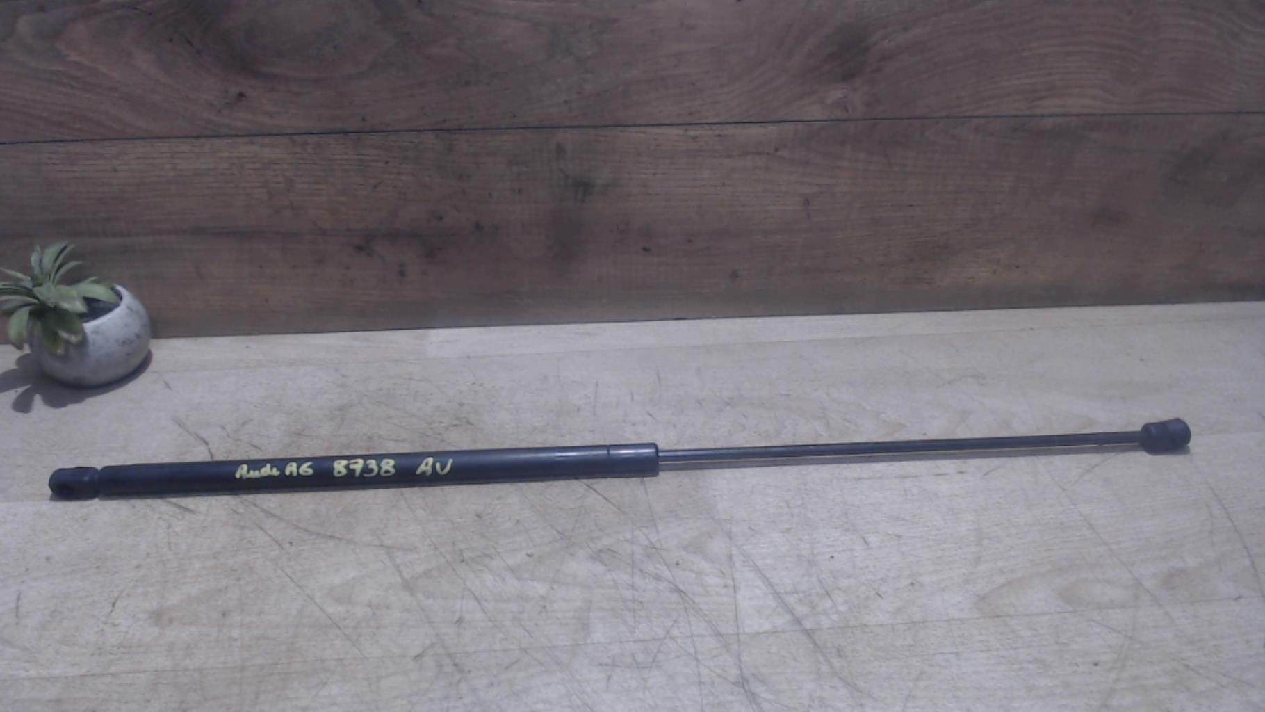 Verin de capot AUDI A6 2 PHASE 2 Diesel - 1