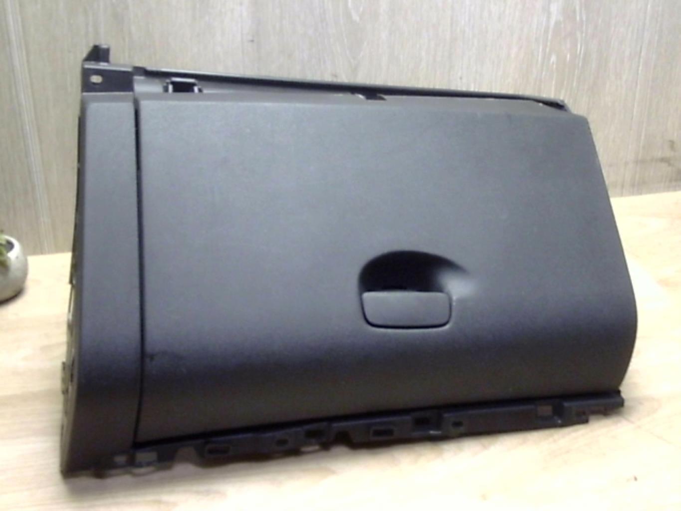 Boite a gants RENAULT SCENIC 3 PHASE 3  - 1