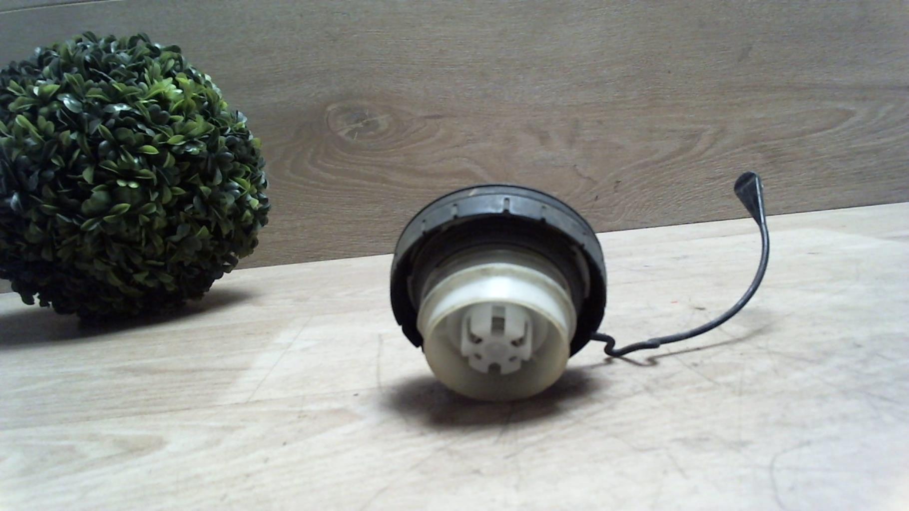 Bouchon de carburant TOYOTA YARIS 2 PHASE 1 Diesel - 1