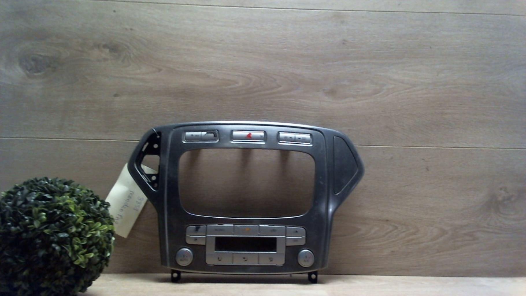 Commande chauffage FORD MONDEO 3 PHASE 1 BREAK Diesel - 1