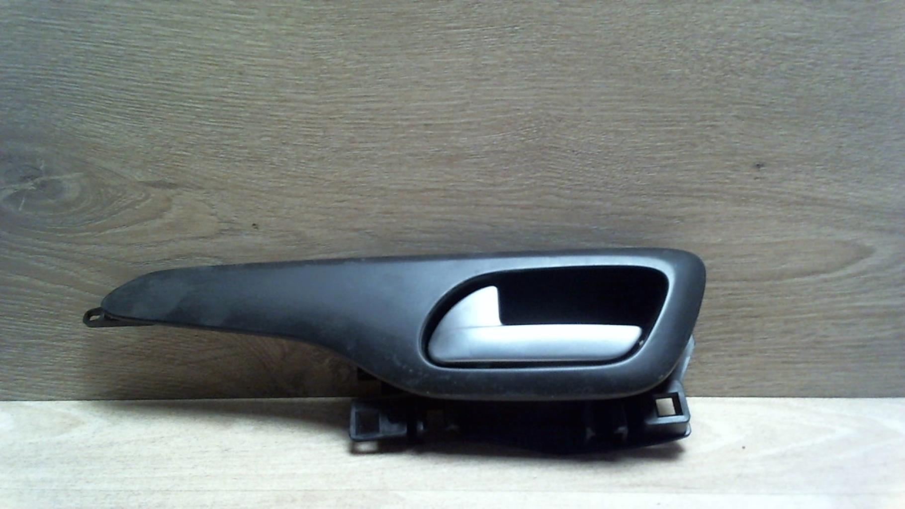 Poignee interieur arriere gauche CITROEN C5 2 Diesel - 1