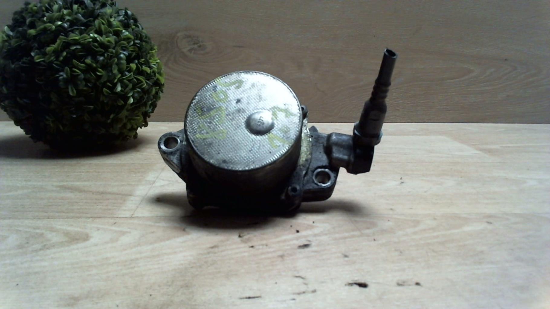 Pompe à vide PEUGEOT 207 PHASE 1 Diesel - 1