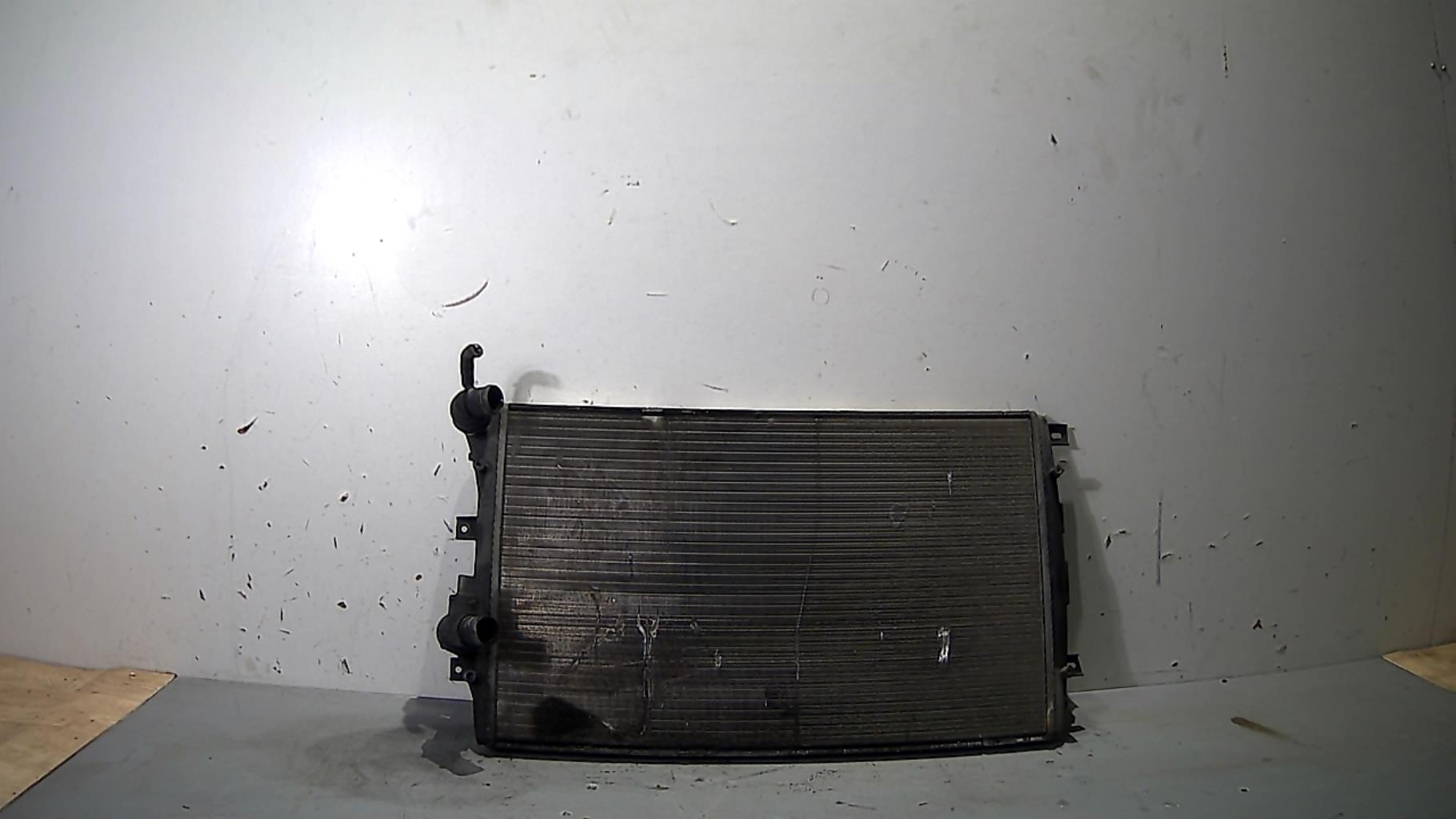 Radiateur eau VOLKSWAGEN GOLF 5 Diesel - 1